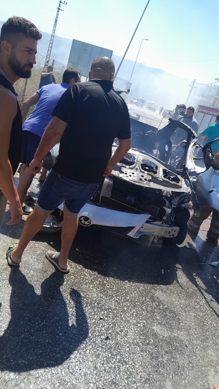 بالصور والفيديو- مسيرة إسرائيلية تستهدف سيارة بين وادي جيلو - البازورية